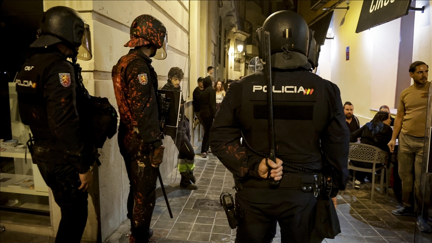 Spain arrests 5, including 2 Russians, on charges of plotting terrorist attacks across Europe