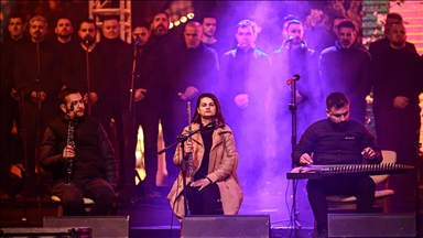 Antakya Medeniyetler Korosu, depremin vurduğu Hatay'a şarkılarla moral veriyor