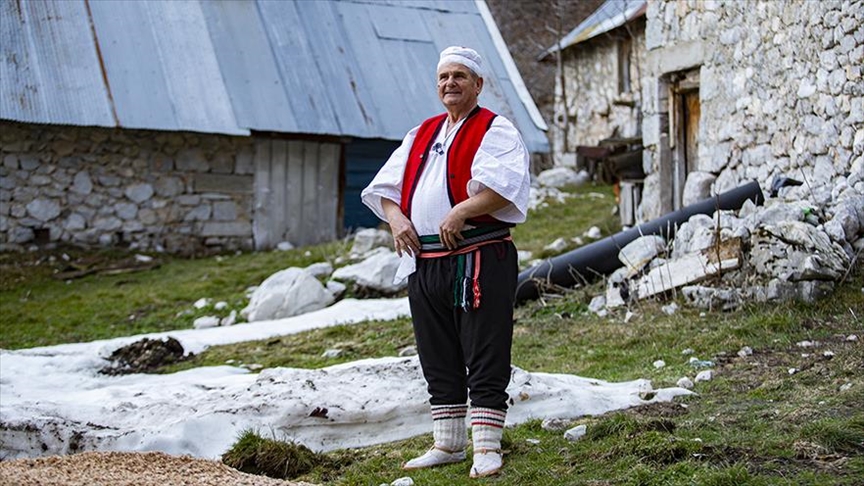 Ramiz iz Umoljana spojio tradiciju i ljubav prema rodnom kraju