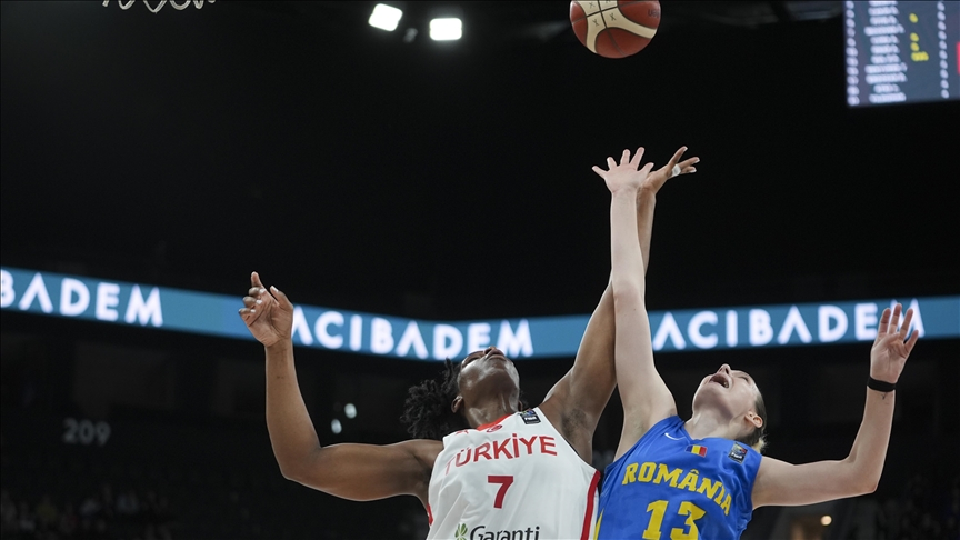 A Milli Kadın Basketbol Takımı, yarın Romanya'ya konuk olacak
