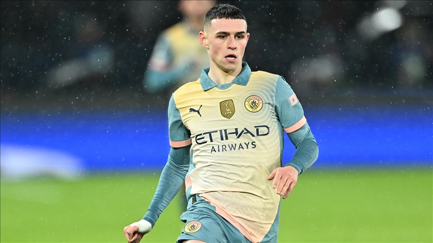 Phil Foden makes 300 Manchester City appearances