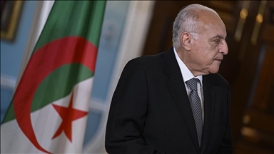 Syrian president meets Algeria’s foreign minister on 1st visit to post-Assad Syria