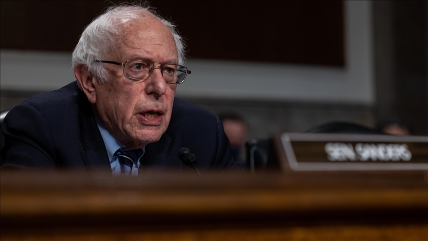 ABD'li Senatör Sanders'a göre Musk, USAID dışında başka programların da "peşine düşecek"
