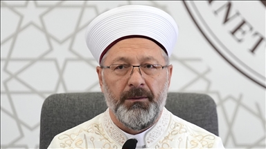 Diyanet İşleri Başkanı Erbaş'tan sigarayı bırakma çağrısı