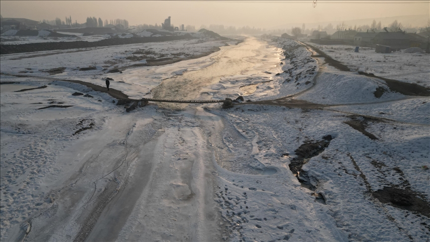 Birçok ilde soğuk ve kar yağışı etkisini sürdürüyor
