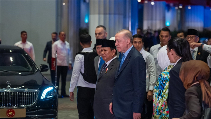 Turkish President Erdogan reaches Indonesia on 2nd stop of Asia tour