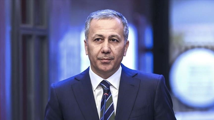 İçişleri Bakanı Yerlikaya, Suriye İçişleri Bakanı Kedde ile telefonda görüştü