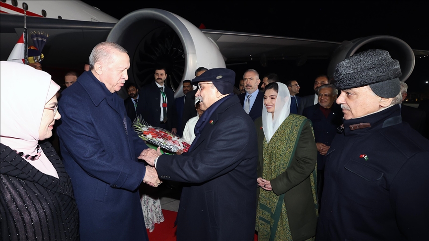 Turkish President Erdogan arrives in Pakistan on official visit