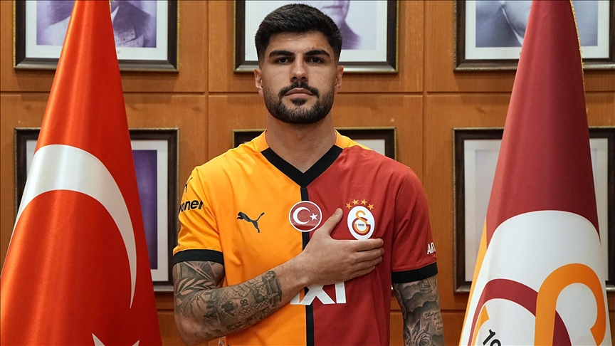 Galatasaray'dan sol bek kararı: Oysaki Eren Elmalı yeni transfer edilmişti!