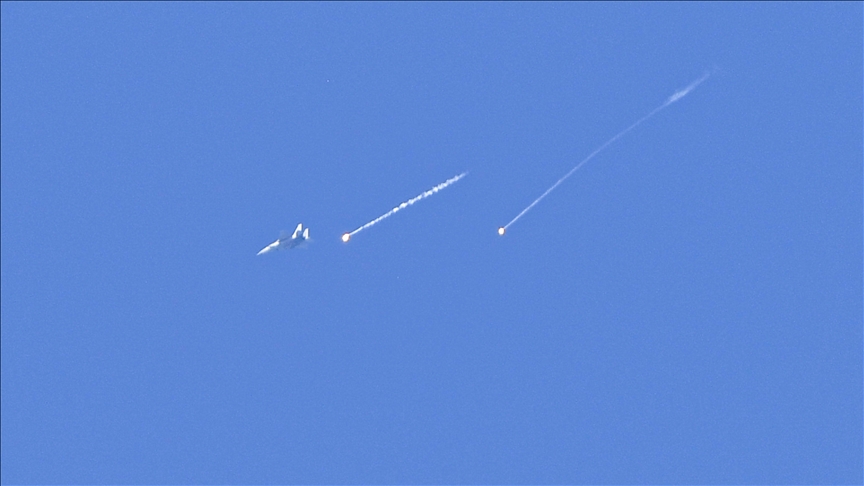 Israeli jets fly over Lebanese capital, break sound barrier for 1st time since ceasefire