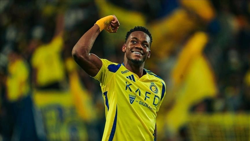 قدم.. الكولومبي دوران يقود النصر لحسم "الكلاسيكو" أمام الأهلي