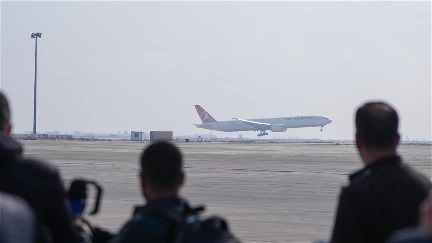 Турция восстанавливает аэропорт Дамаска