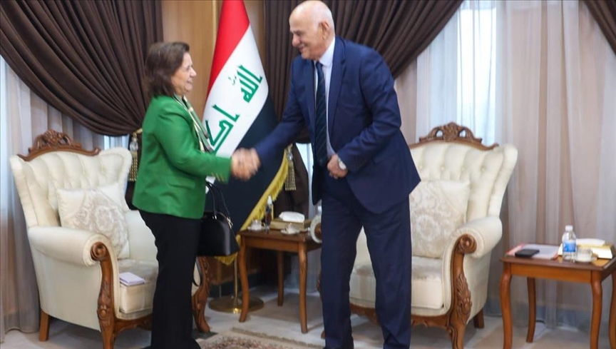 نائبة وزير الخارجية التركي تلتقي وزير الموارد المائية العراقي