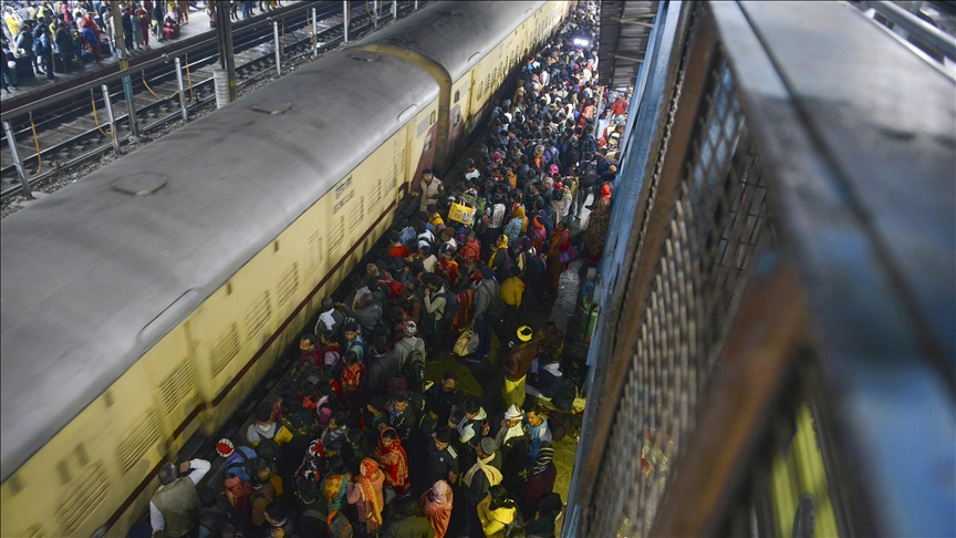 Death toll from New Delhi rail station stampede rises to 18