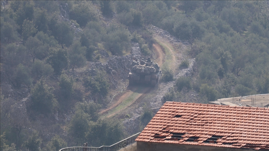 İsrail ordusu, tanınan süreye rağmen Lübnan'ın güneyinde 5 noktada işgalini sürdürecek