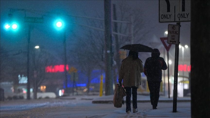 Deadly storms sweep through eastern US, leaving 10 dead along with widespread devastation