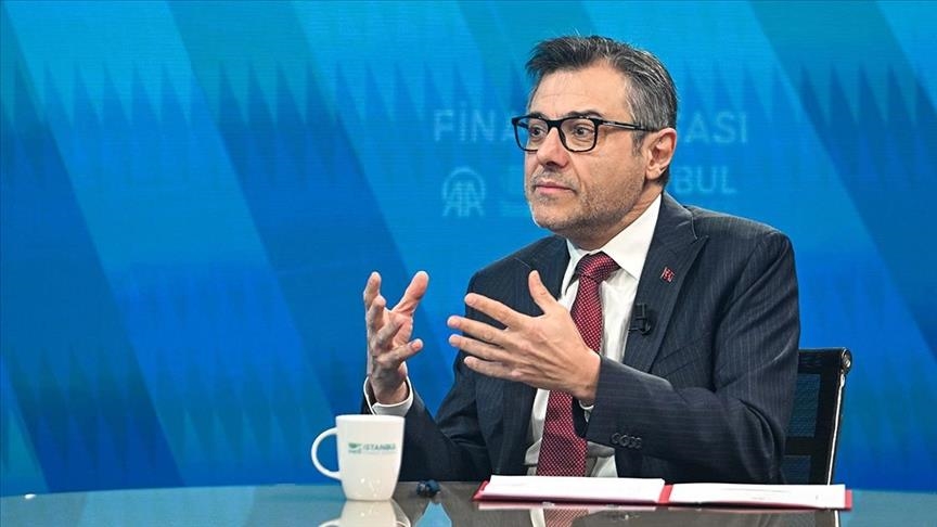 تركيا تبدي استعدادها للمساهمة بإنشاء النظام المالي في سوريا