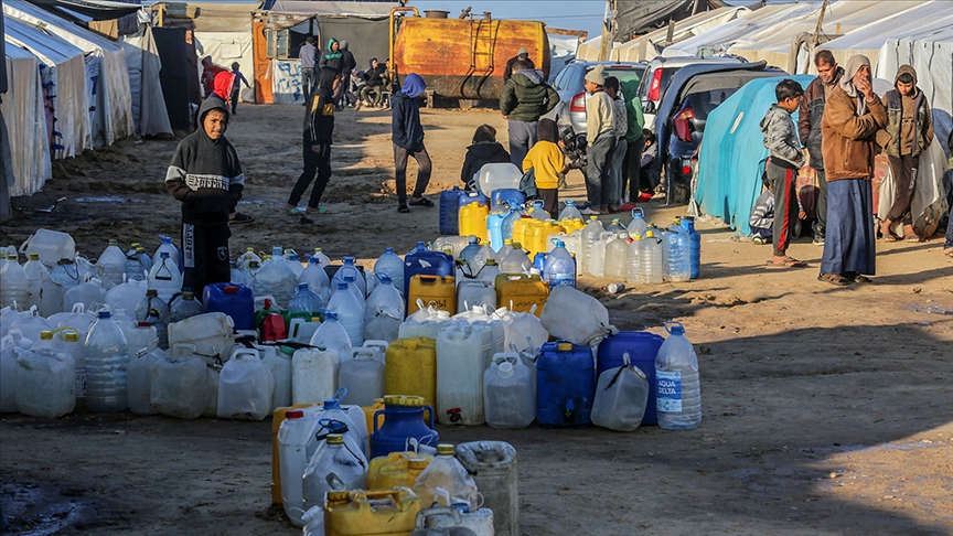 Oxfam: Gazze'nin kuzeyi ve Refah'taki su miktarı, 7 Ekim öncesinin yüzde 7'sinin altında