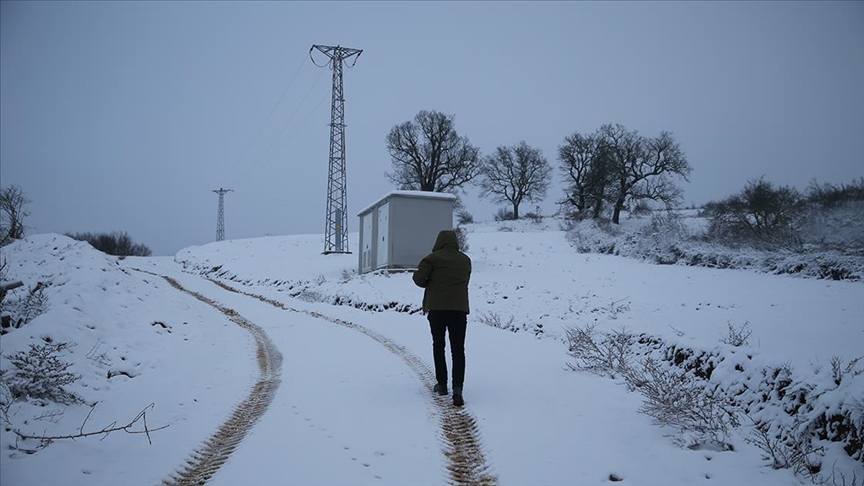 Bazı illerde kar yağışı etkili oluyor