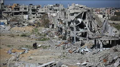 Palestinians find more bodies in Gaza rubble as death toll nears 48,300