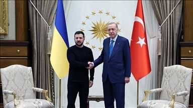 Presiden Turkiye dan presiden Ukraina bertemu di Ankara