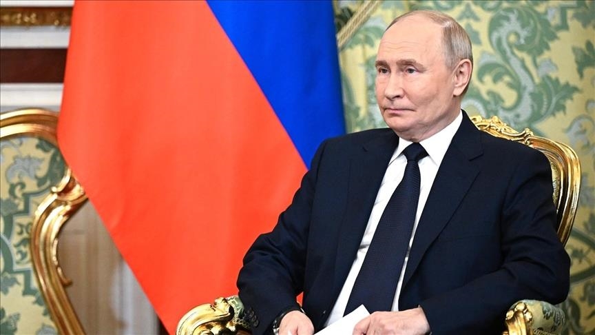 Putin says Russia ready to resume Ukraine talks