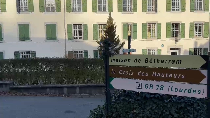 France : Après Stanislas, Bétharram illustre l’inégalité de traitement entre établissements musulmans et catholiques