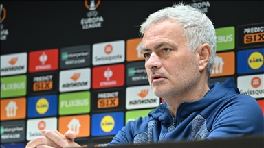 Fenerbahçe Teknik Direktörü Jose Mourinho: Önemli olan yarınki maç ve gitmemiz gereken uzun bir yol var