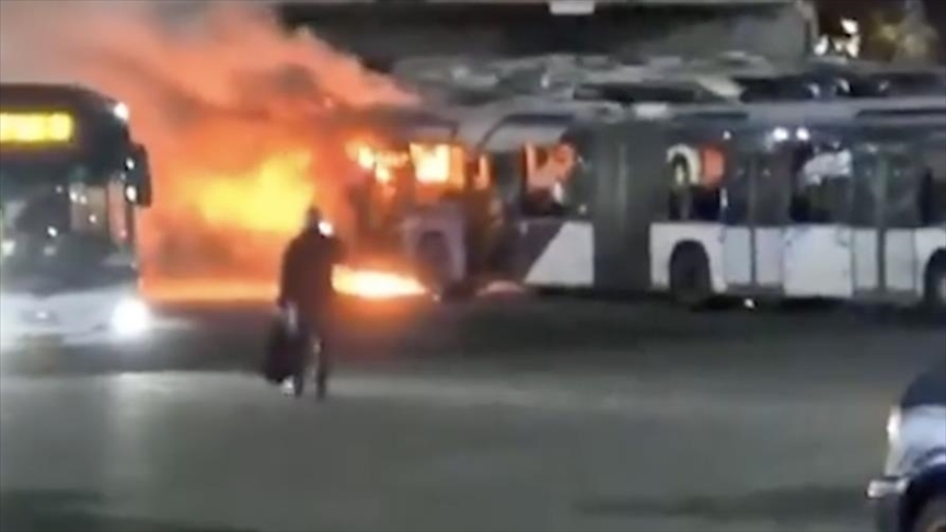 3 buses explode in central Israel
