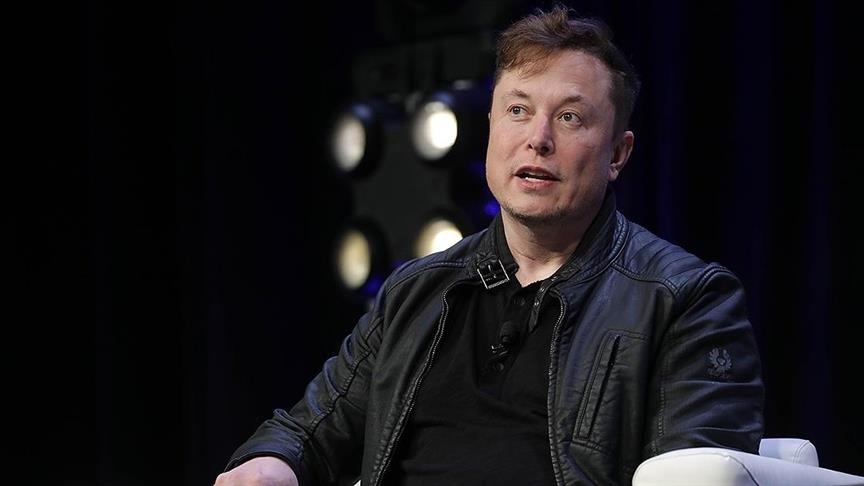 Elon Musk claims Ukrainian president 'killed an American journalist'