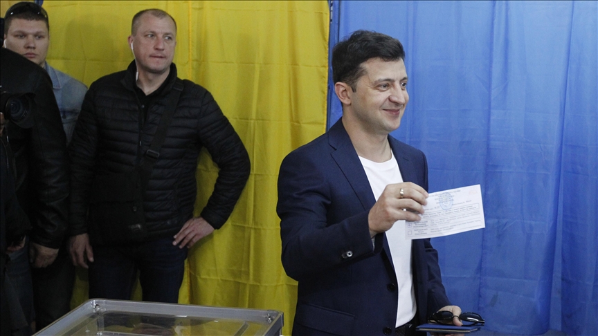 European Commission says Zelenskyy 'fairly' elected leader