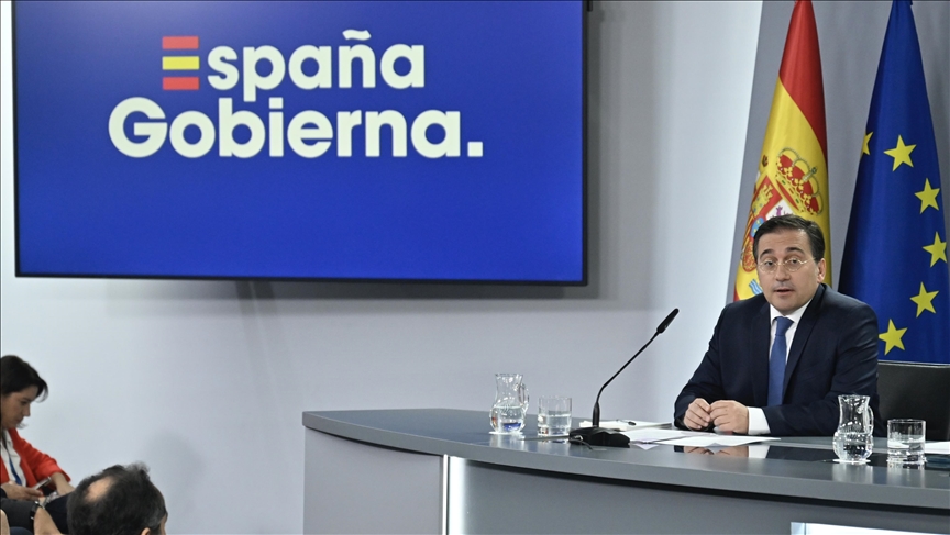 Albares afirma que la paz en Ucrania “tiene que ser mucho más que un alto al fuego”