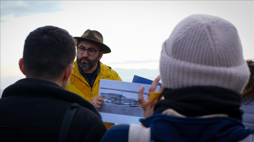 Profesyonel turist rehberleri Çanakkale Savaşları'nın 110. yıl dönümüne hazırlanıyor