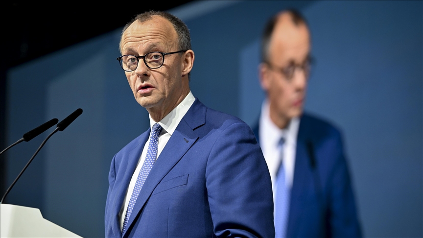 Possible next German chancellor does not rule out nuclear sharing talks with France, UK