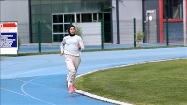 France / Islamophobie : Mellouli dénonce une « loi xénophobe » sur le port des signes religieux dans le sport