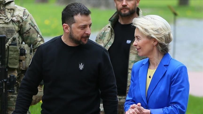 Kepala Komisi Eropa tiba di Kyiv pada peringatan tiga tahun perang Ukraina