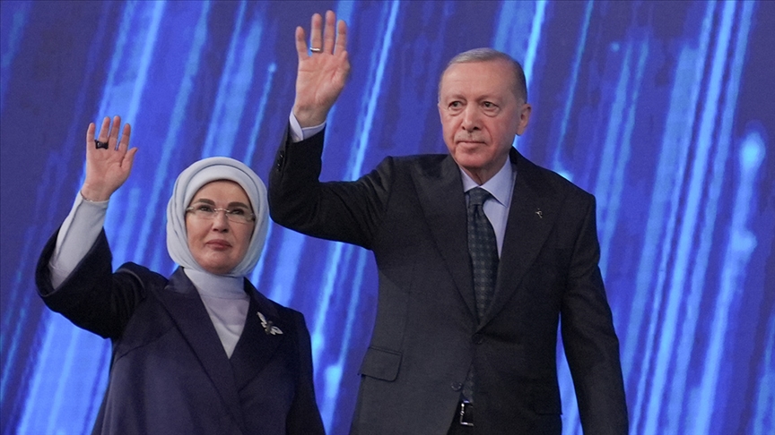 Emine Erdoğan'dan AK Parti 8. Olağan Büyük Kongresi'ne ilişkin paylaşım