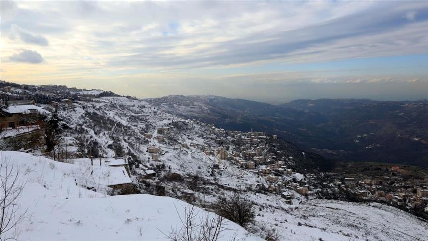 إنقاذ 130 شخصا جراء ثلوج لبنان.. وطقس غير مستقر بـ 6 دول عربية