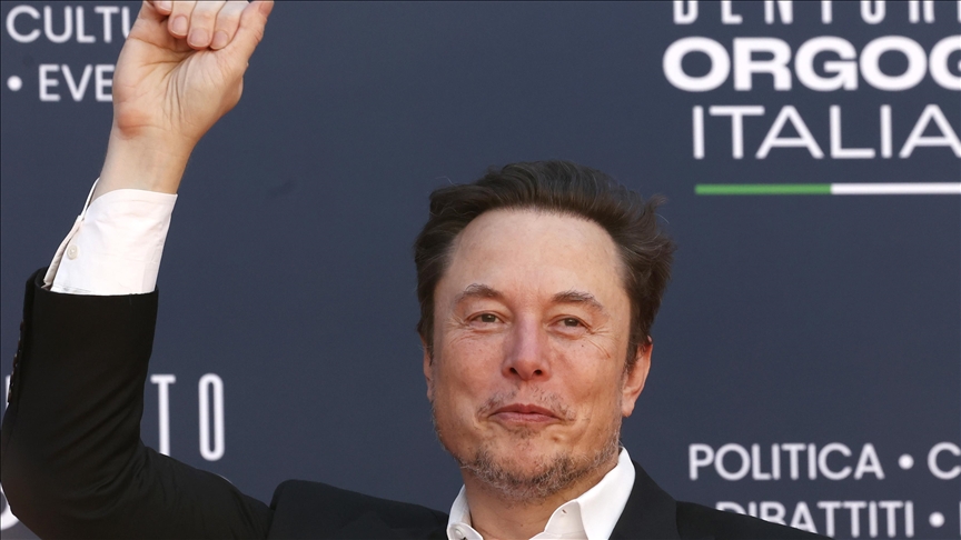 Over 170,000 Canadians sign petition to revoke Elon Musk's citizenship