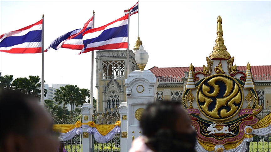 Ex-Thai premier asks Muslims for forgiveness over 2004 Tak Bai massacre