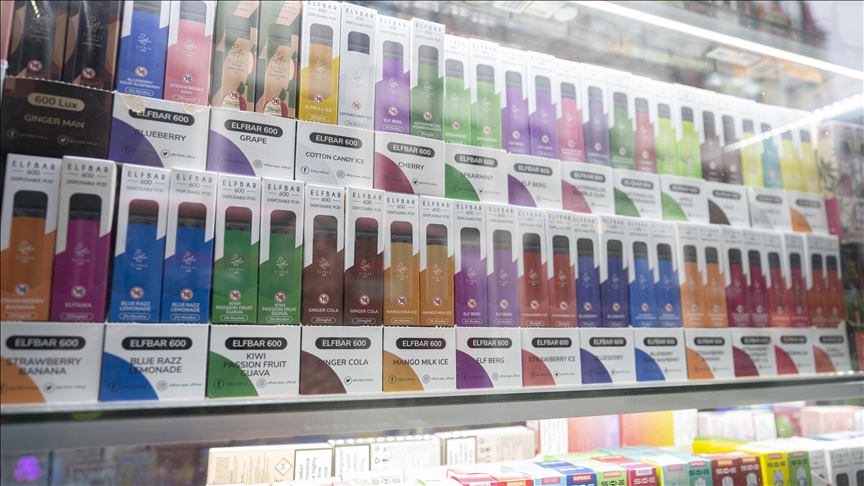 France officially bans disposable 'puff' e-cigarettes