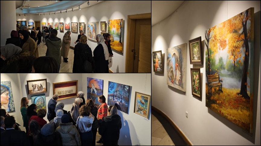 Çorum'da 71 kadın ressamın ortak sergisi açıldı