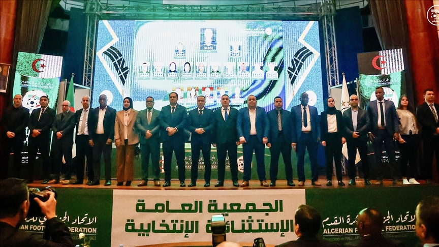 قدم.. وليد صادي يفوز بولاية جديدة لرئاسة الاتحاد الجزائري