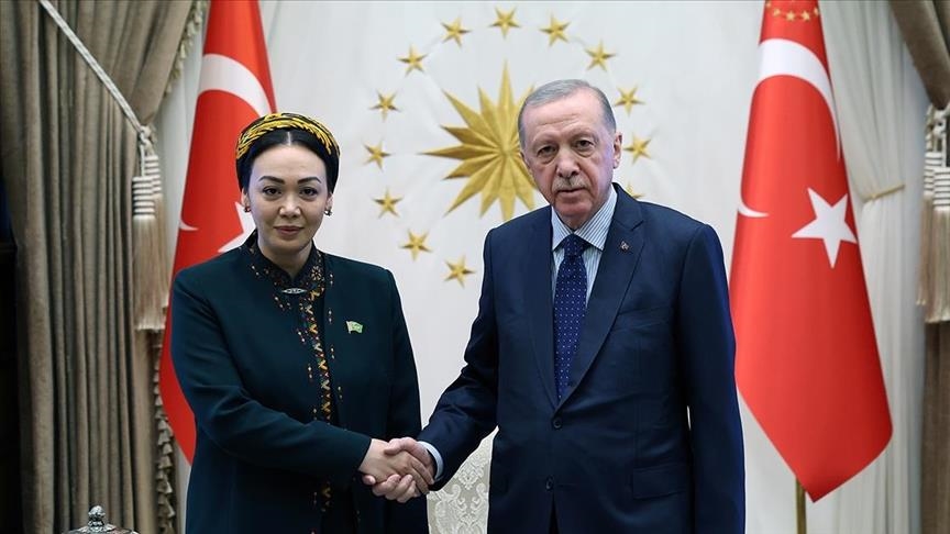 أردوغان يستقبل رئيسة برلمان تركمانستان في أنقرة