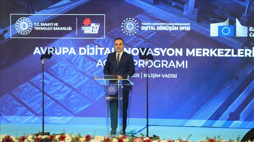 Bakan Kacır: Ülkemizin kazanımlarını artıracak her altyapı, Avrupa'nın geleceğine yapılmış yatırımdır
