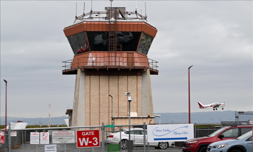 Elon Musk urges retired US air traffic controllers to return to work amid shortage