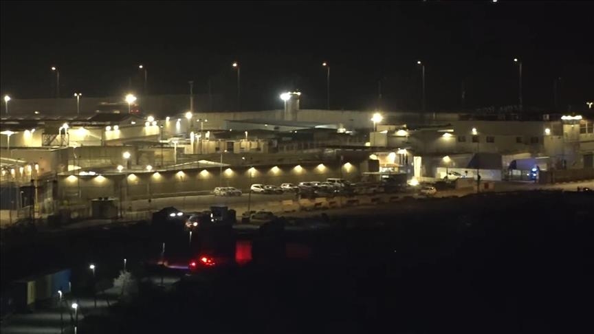 Palestinian prisoners released in swap deal arrive in Ramallah
