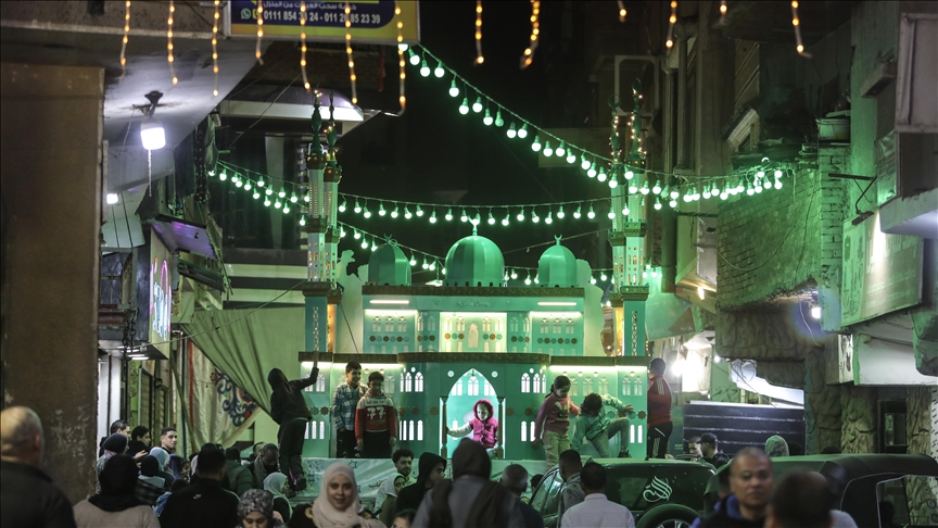 Свет и тепло священного Рамазана: в Египте хранят вековую традицию зажжения фанусов