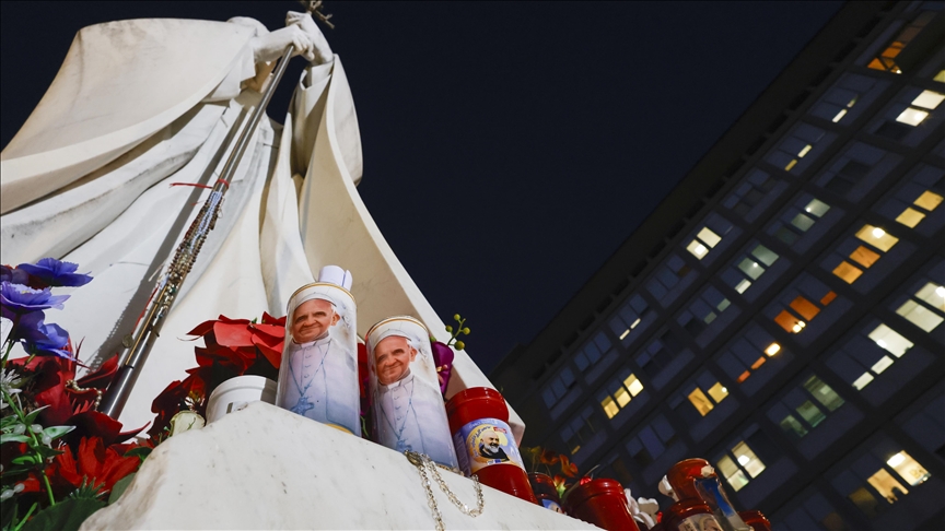 Pope’s condition stabilizes on day 15 in hospital Pope’s condition stabilizes on day 15 in hospital