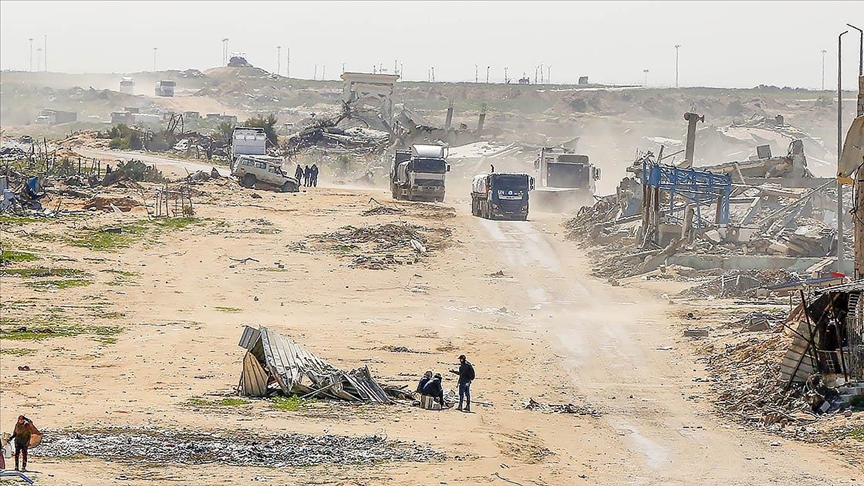 AB'den, İsrail'in Gazze'ye yardımları durdurma kararının "insani sonuçları olabileceği" uyarısı